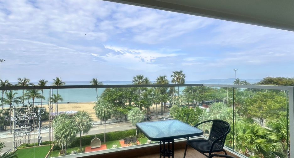 For rent 2 bedrooms condo in Bang Lamung, Chonburi