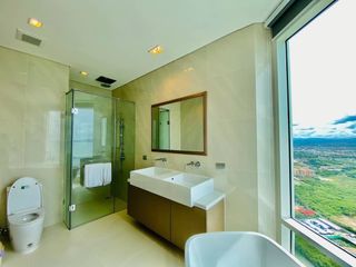 For rent 3 bedrooms condo in Bang Lamung, Chonburi
