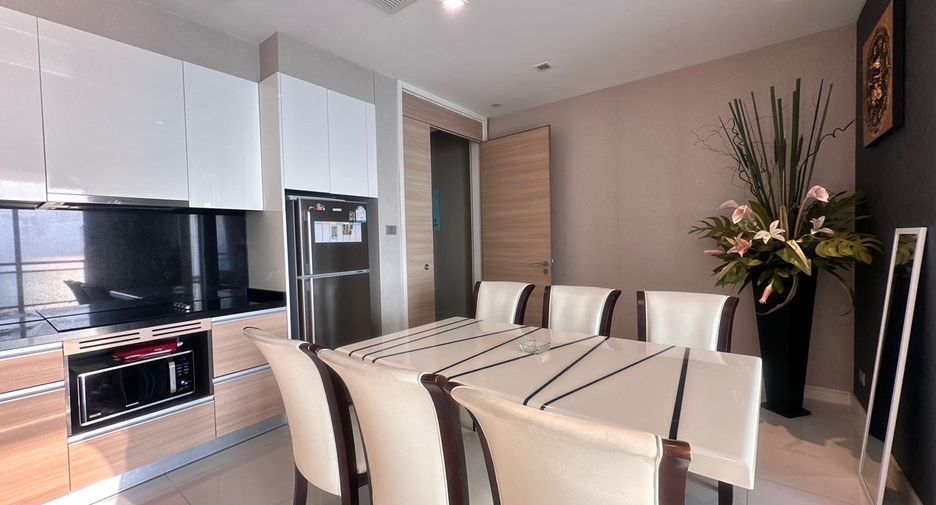 For rent 2 bedrooms condo in Bang Lamung, Chonburi
