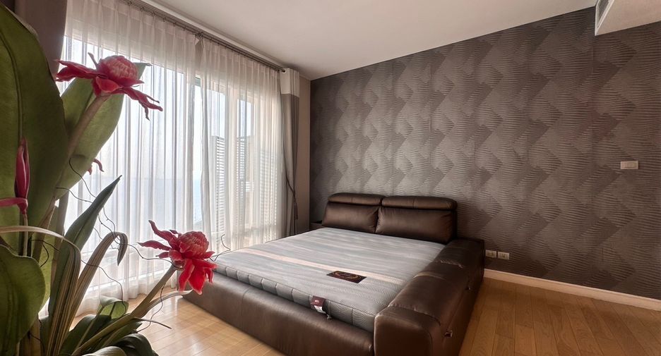 For rent 2 bedrooms condo in Bang Lamung, Chonburi