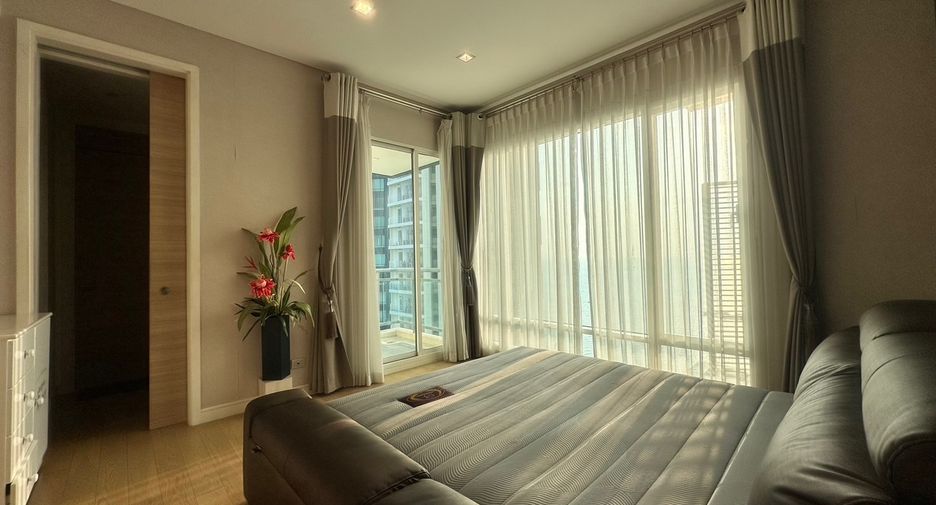 For rent 2 bedrooms condo in Bang Lamung, Chonburi