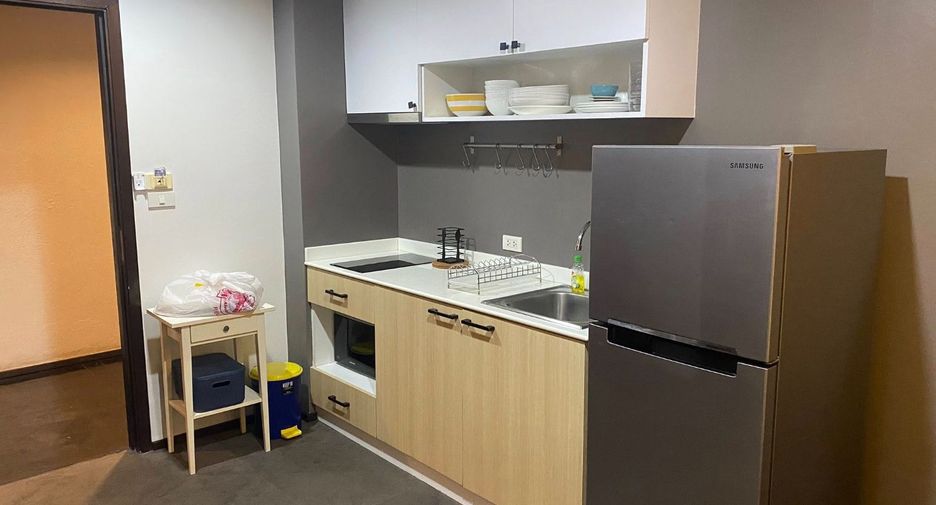 For rent 2 bedrooms condo in Mueang Phuket, Phuket