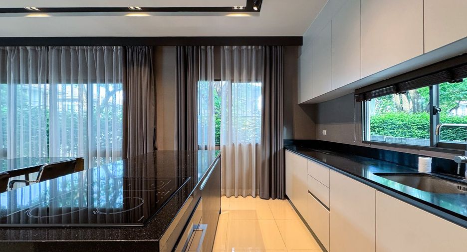 ขาย 4 ห้องนอน บ้านเดี่ยว ใน บางเสาธง, สมุทรปราการ