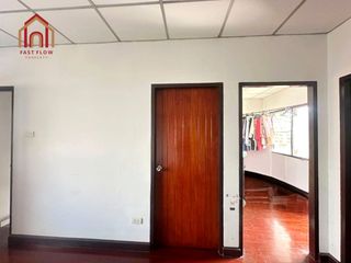 Продажа 5 спальни торговое помещение в Талинг Чан, Бангкок