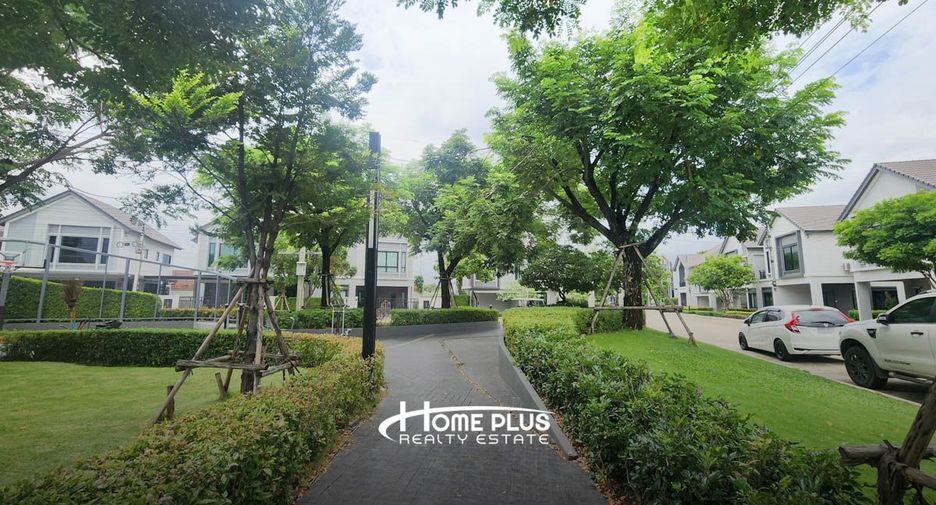 For sale 4 ベッドルーム house in Mueang Pathum Thani, Pathum Thani