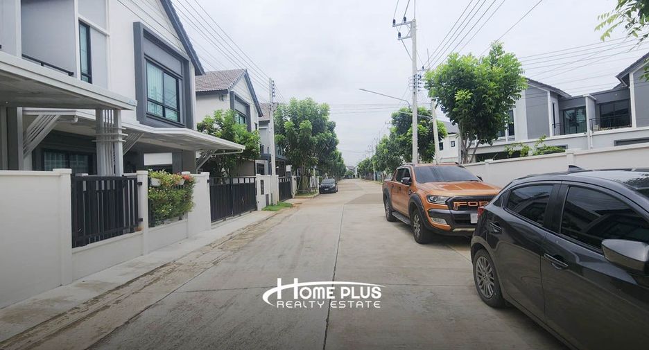 For sale 4 ベッドルーム house in Mueang Pathum Thani, Pathum Thani