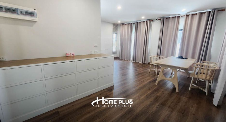 For sale 4 ベッドルーム house in Mueang Pathum Thani, Pathum Thani