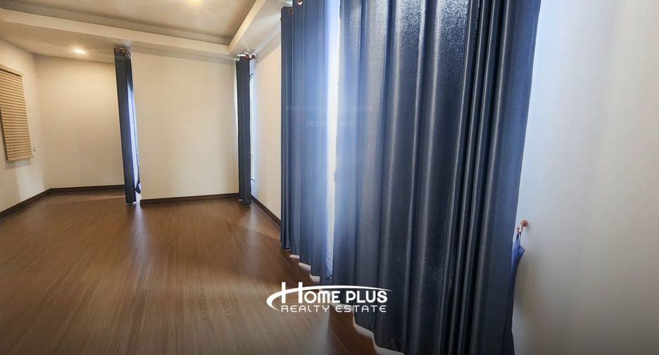 For sale 4 ベッドルーム house in Mueang Pathum Thani, Pathum Thani