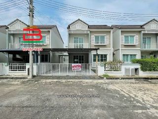 出租 和 出售 3 卧室 独立屋 在 Lam Luk Ka, Pathum Thani