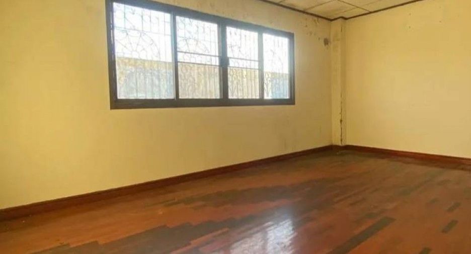For sale retail Space in Warin Chamrap, Ubon Ratchathani