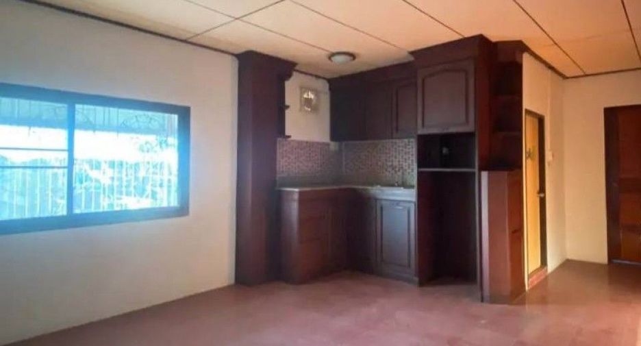 For sale retail Space in Warin Chamrap, Ubon Ratchathani