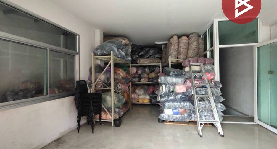 Almacén en venta en Mueang Samut Prakan, Samut Prakan