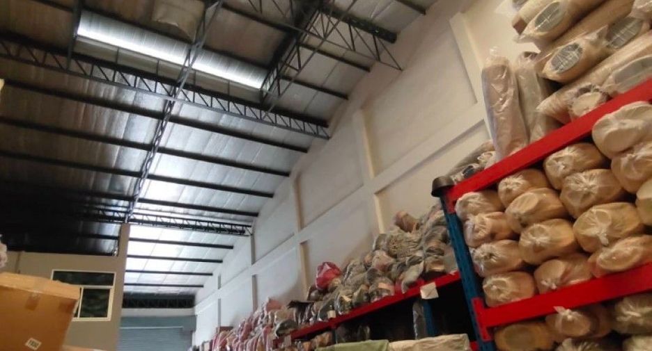 Almacén en venta en Mueang Samut Prakan, Samut Prakan