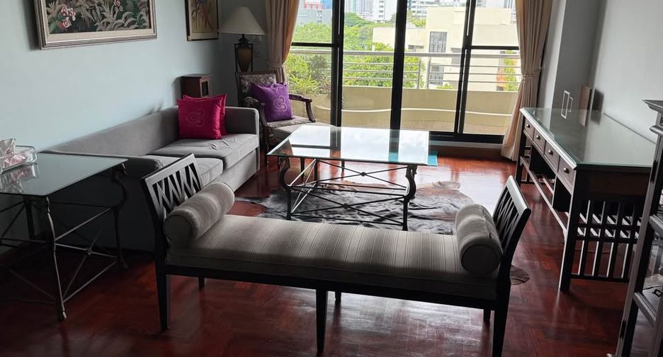 For rent 2 ベッドルーム condo in Yan Nawa, Bangkok