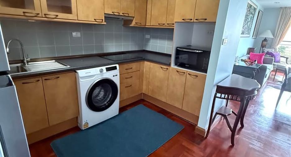 For rent 2 ベッドルーム condo in Yan Nawa, Bangkok
