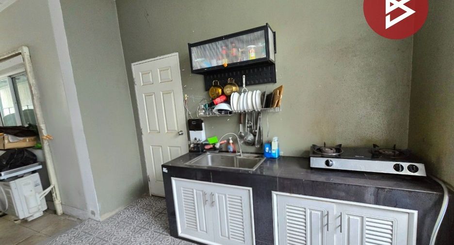 Casa en venta de estudio en Nakhon Chai Si, Nakhon Pathom