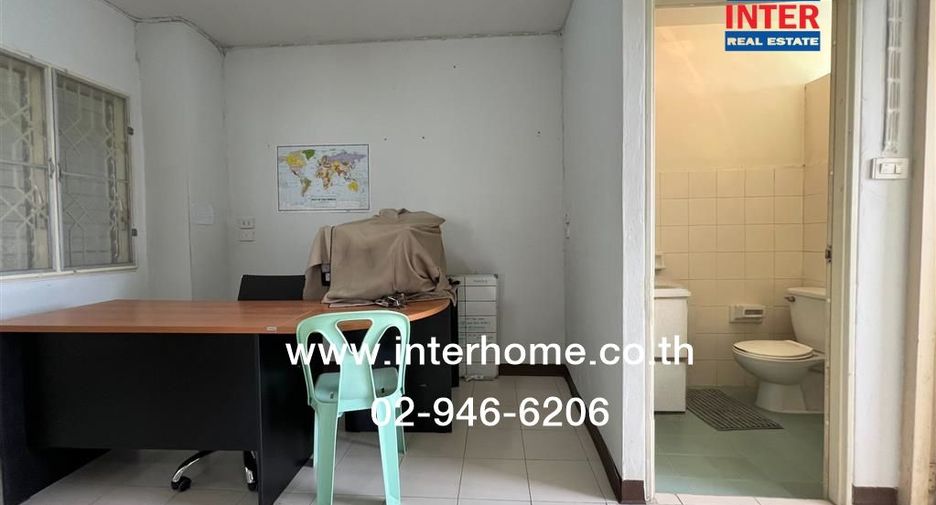 For sale 2 bedrooms condo in Lat Krabang, Bangkok