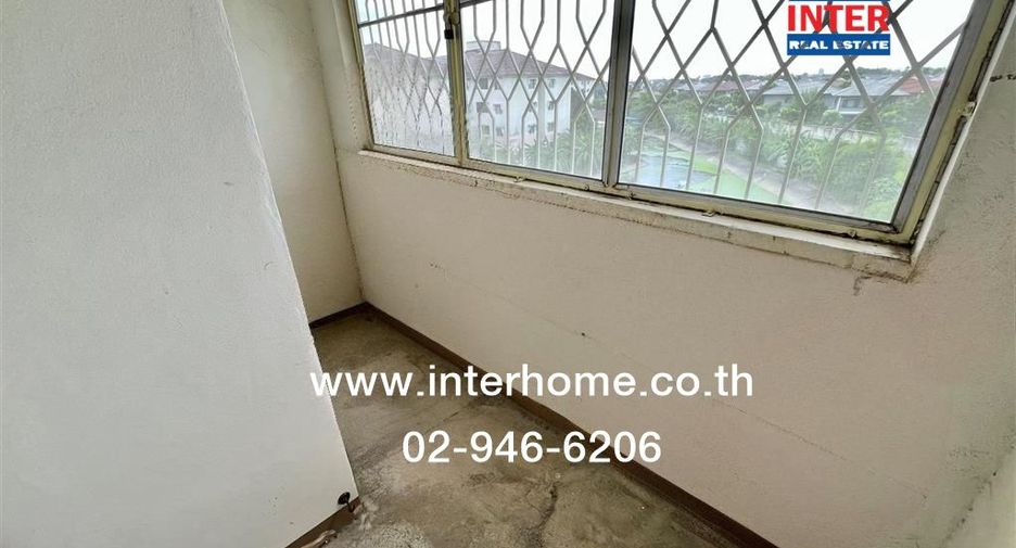 For sale 2 bedrooms condo in Lat Krabang, Bangkok