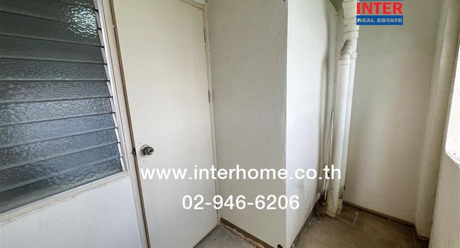 For sale 2 bedrooms condo in Lat Krabang, Bangkok