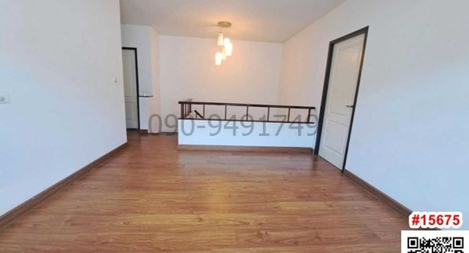 For sale 4 bedrooms condo in Lat Krabang, Bangkok