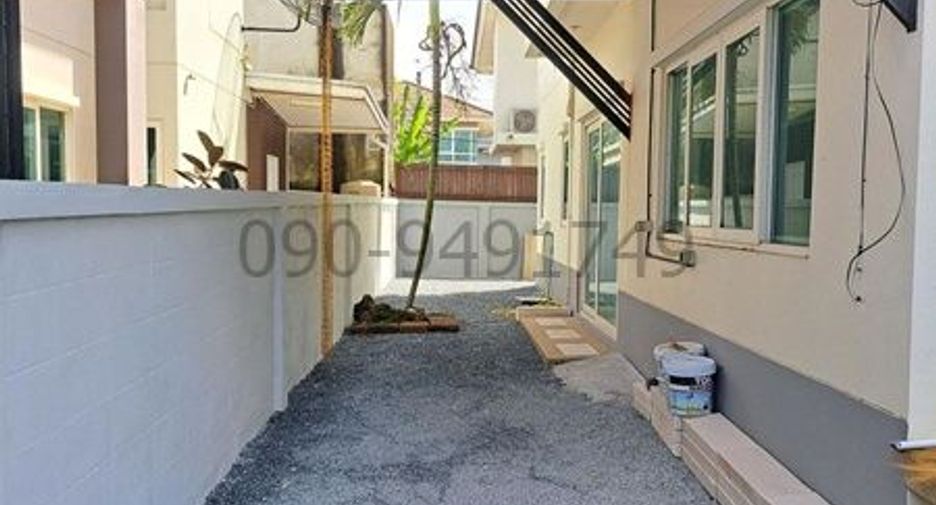 For sale 4 bedrooms condo in Lat Krabang, Bangkok