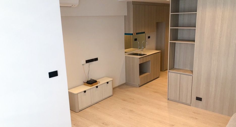 For sale 1 bed condo in Khlong San, Bangkok