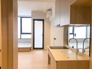 For sale 1 Beds condo in Khlong San, Bangkok