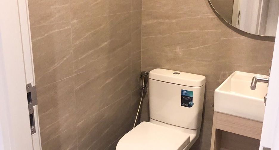 For sale 1 bed condo in Khlong San, Bangkok