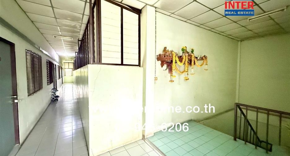 For sale 34 bedrooms apartment in Lat Phrao, Bangkok