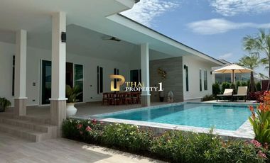À vendre 3 chambres villa à Hua Hin, Prachuap Khiri Khan
