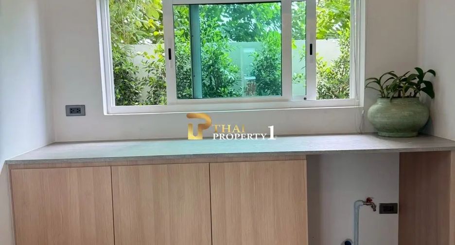 For sale 3 bedrooms villa in Hua Hin, Prachuap Khiri Khan