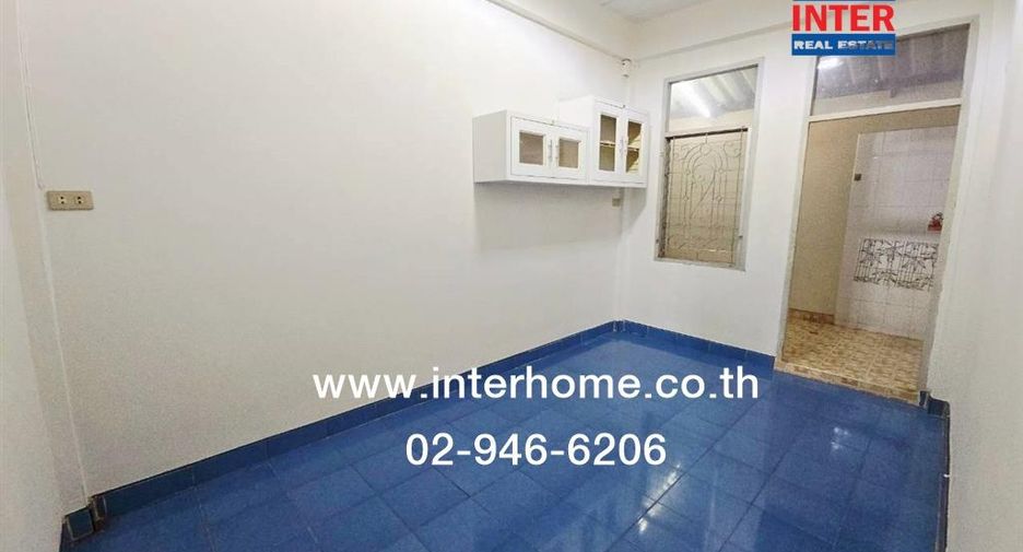 For sale 3 bedrooms townhouse in Lam Luk Ka, Pathum Thani