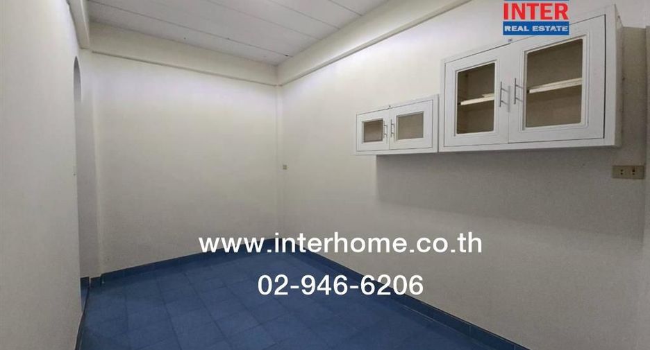 For sale 3 bedrooms townhouse in Lam Luk Ka, Pathum Thani