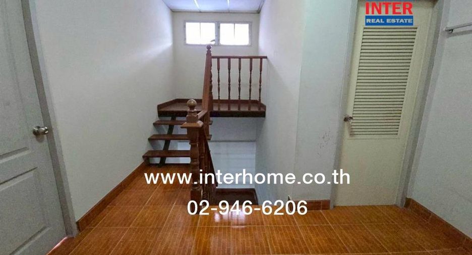 For sale 3 bedrooms townhouse in Lam Luk Ka, Pathum Thani