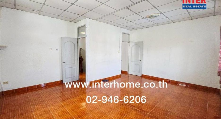 For sale 3 bedrooms townhouse in Lam Luk Ka, Pathum Thani