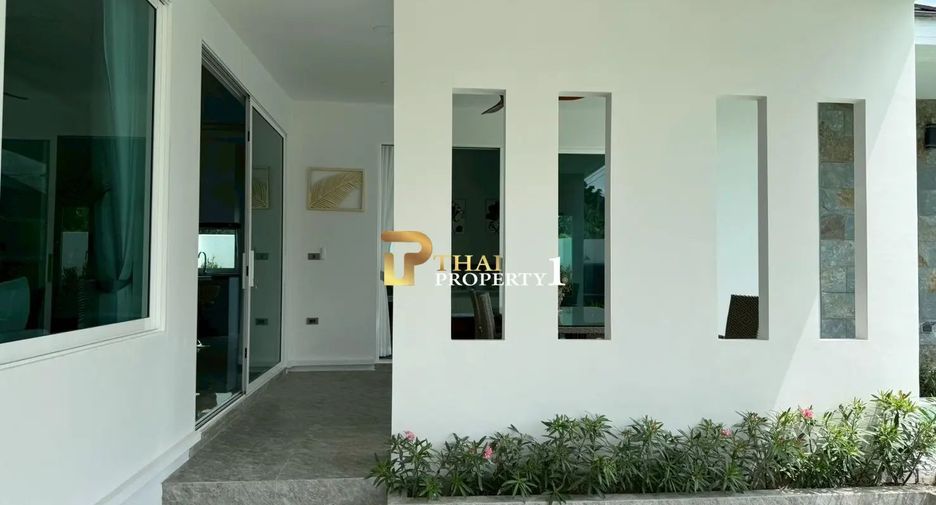 For sale 3 bedrooms villa in Hua Hin, Prachuap Khiri Khan