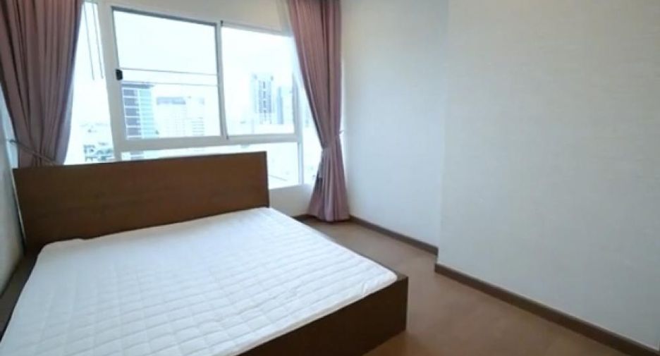 For sale 2 bedrooms condo in Ratchathewi, Bangkok