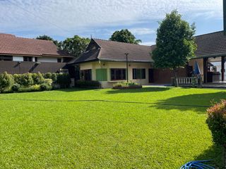 For sale 6 bedrooms house in Mueang Chiang Mai, Chiang Mai