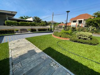 For sale 6 bedrooms house in Mueang Chiang Mai, Chiang Mai
