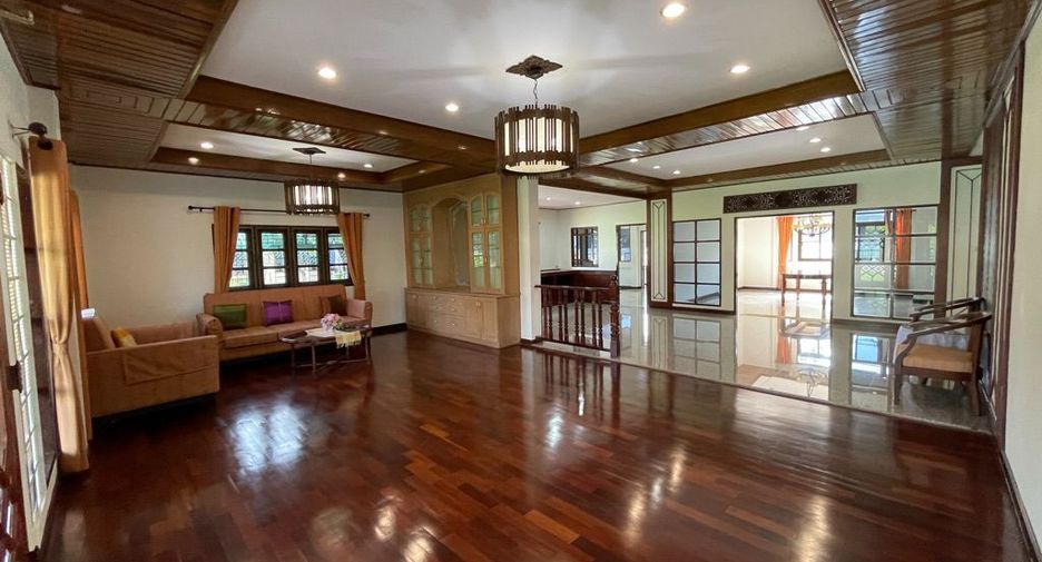 Продажа 6 спальни дом в Mueang Chiang Mai, Чианг Маи