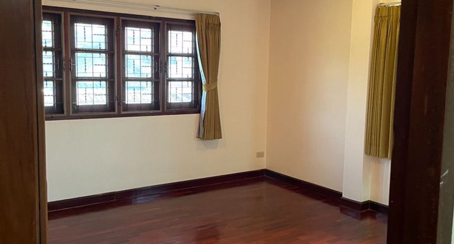 Продажа 6 спальни дом в Mueang Chiang Mai, Чианг Маи