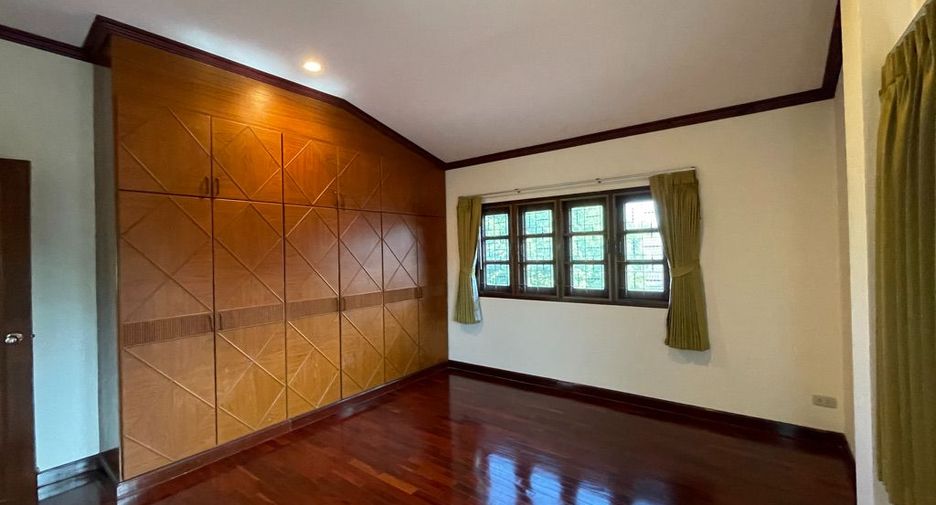 Продажа 6 спальни дом в Mueang Chiang Mai, Чианг Маи