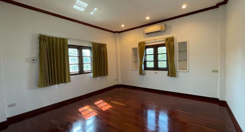 Продажа 6 спальни дом в Mueang Chiang Mai, Чианг Маи