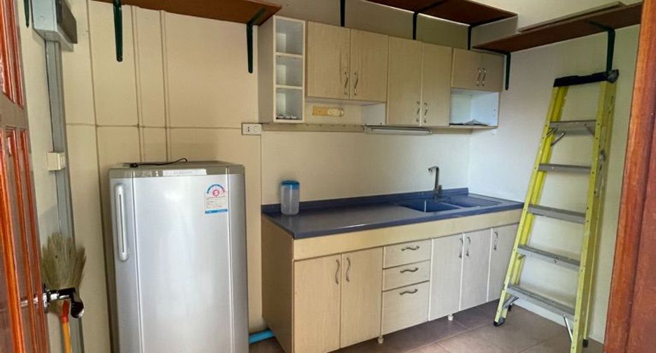 Продажа 6 спальни дом в Mueang Chiang Mai, Чианг Маи