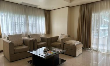 À louer 3 chambres appartement à Sathon, Bangkok