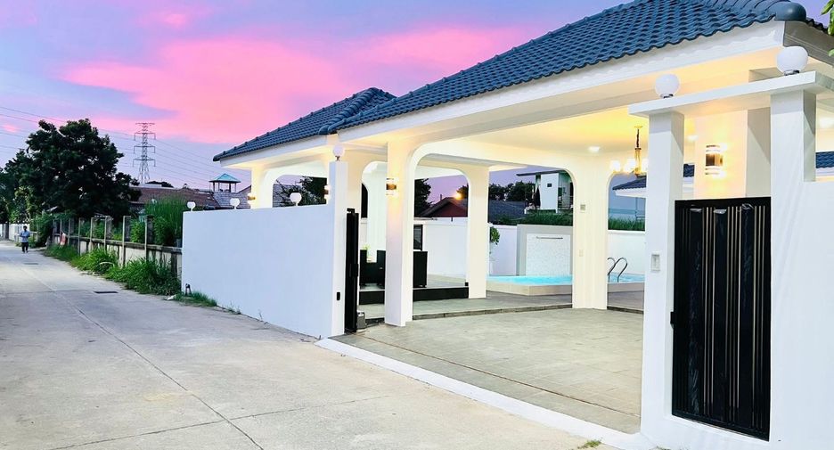For sale 3 bedrooms house in Bang Lamung, Chonburi