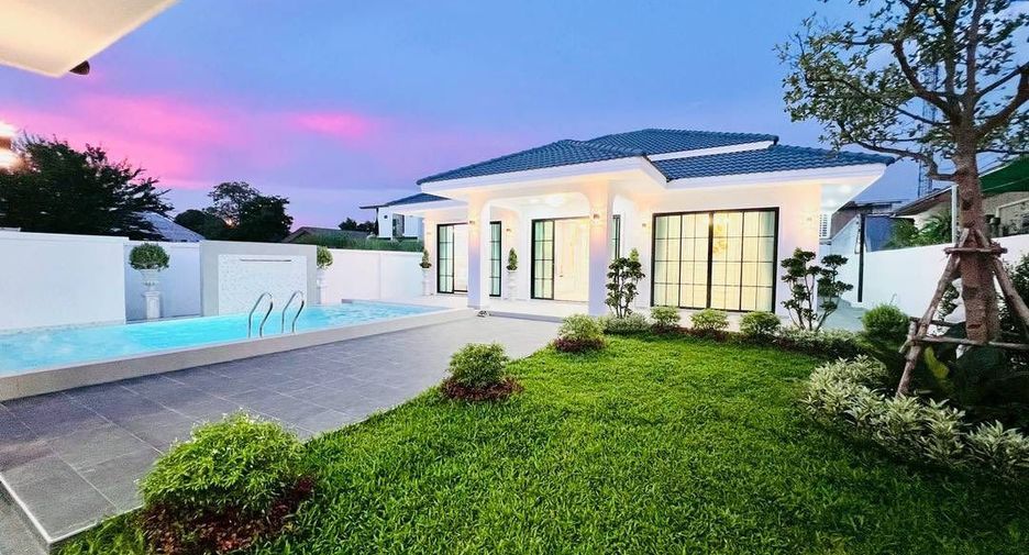 For sale 3 bedrooms house in Bang Lamung, Chonburi