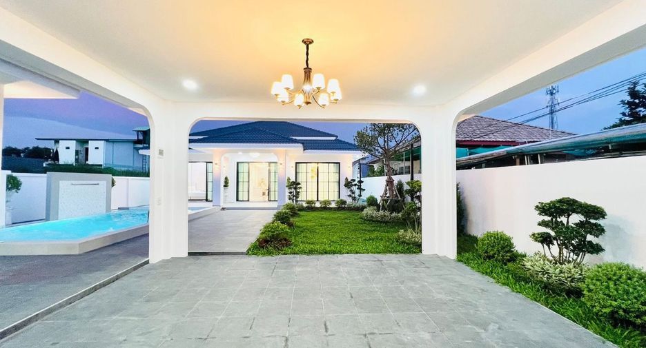 For sale 3 bedrooms house in Bang Lamung, Chonburi