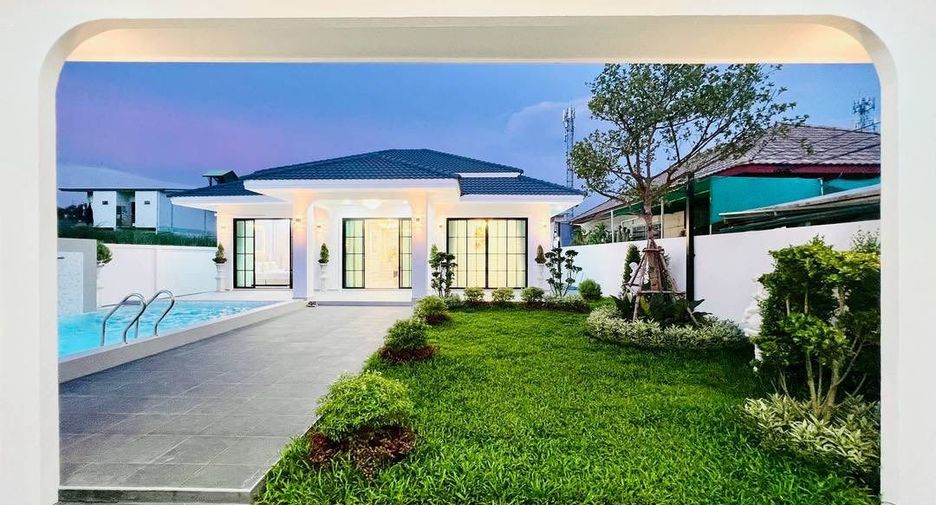 For sale 3 bedrooms house in Bang Lamung, Chonburi