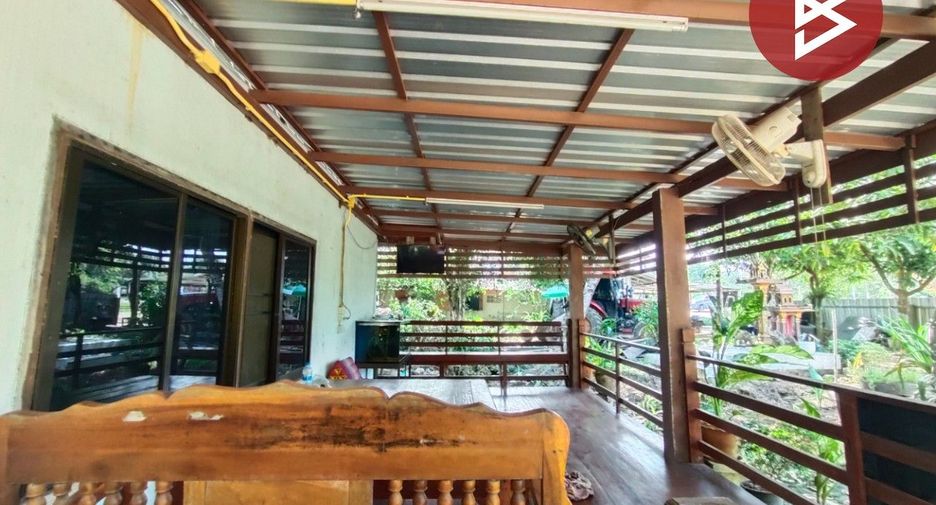 For sale studio house in Mueang Uttaradit, Uttaradit